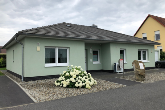 Haus kaufen in Senftenberg: Inspirationen im Musterhaus Großkoschen, einem Ortsteil von Senftenberg